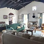 Willa Casa Do Patio - Tres Charmante 12 Personnes 5ch Avec Piscine