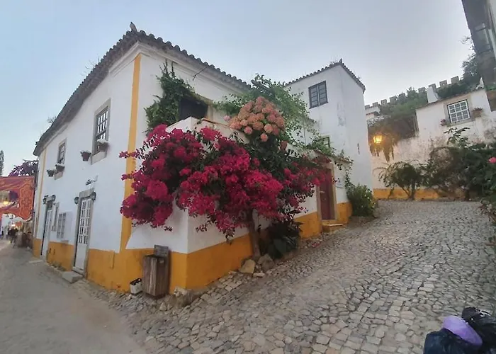 Vila Casa Do Patio - Tres Charmante 12 Personnes 5ch Avec Piscine *